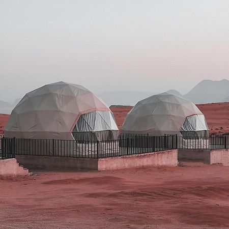 Ali wadi rum camp Hotel Bagian luar foto