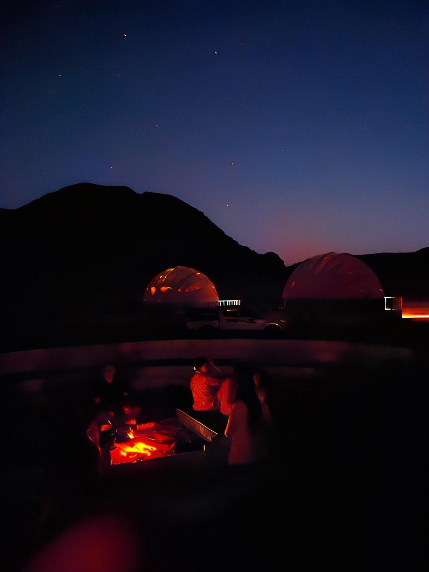 Ali wadi rum camp Hotel Bagian luar foto