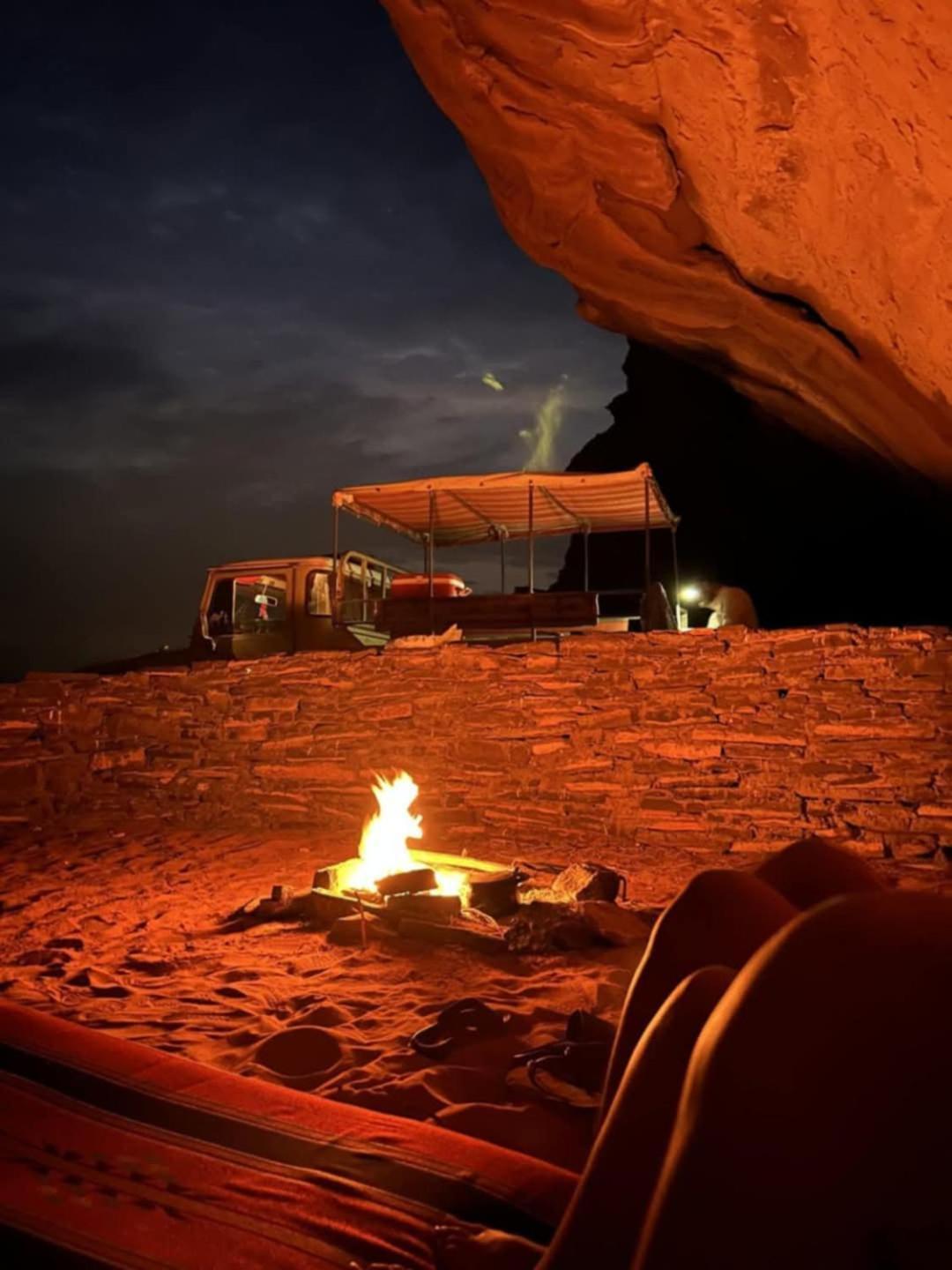 Ali wadi rum camp Hotel Bagian luar foto