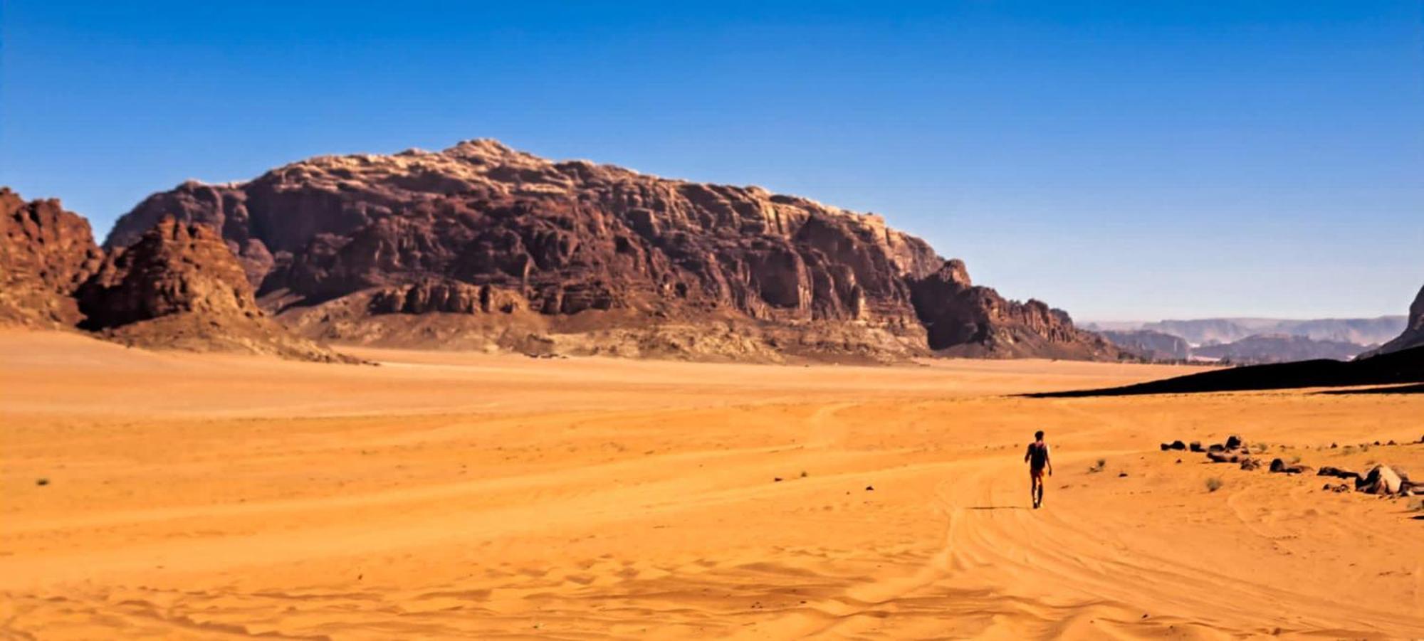 Ali wadi rum camp Hotel Bagian luar foto