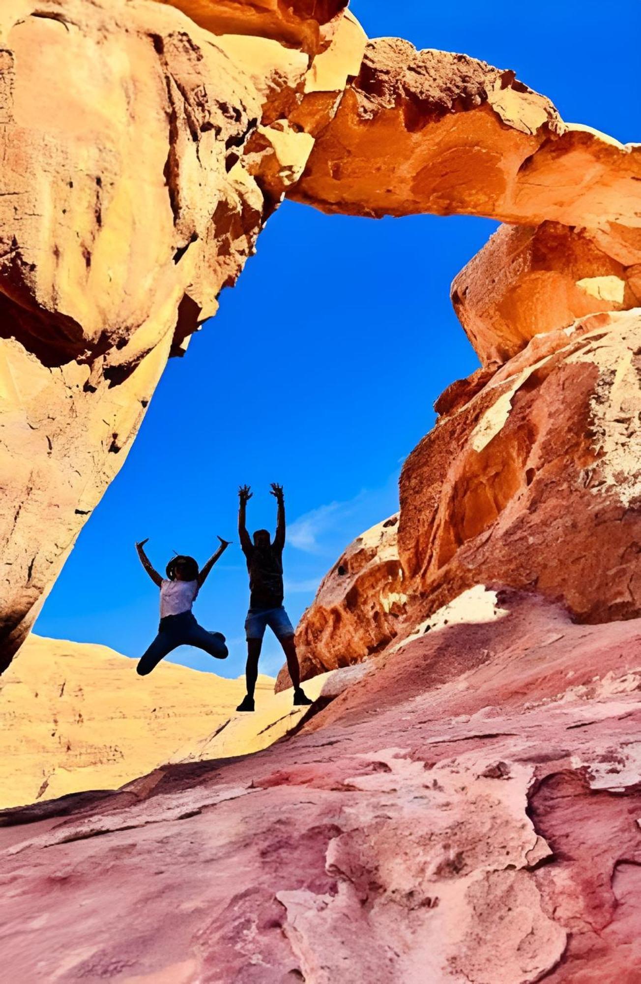 Ali wadi rum camp Hotel Bagian luar foto